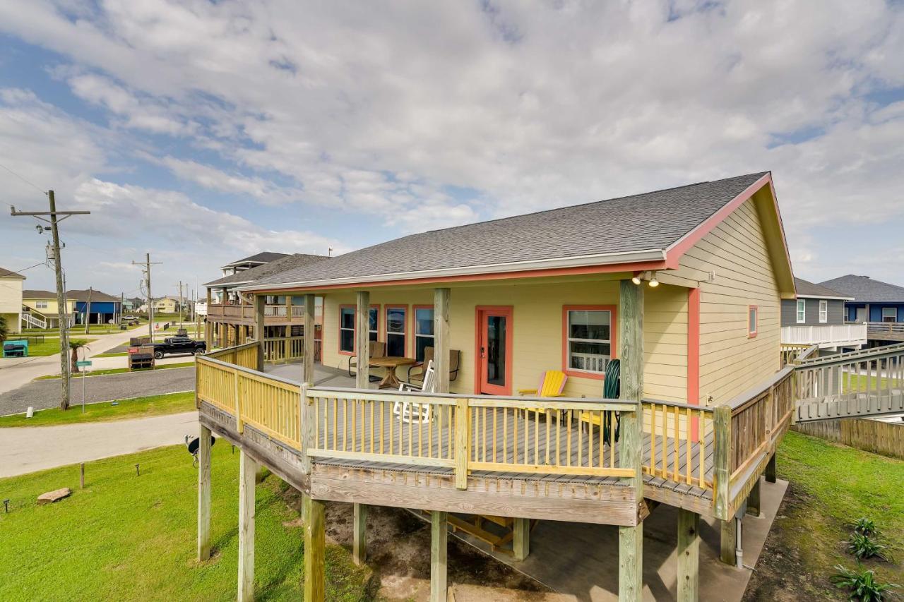 Crystal Beach Home With Furnished Deck Walk To Sand Exterior foto